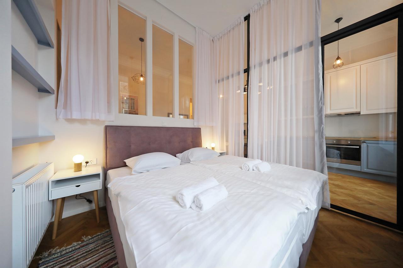 Central Apartments ซาเกร็บ ภายนอก รูปภาพ