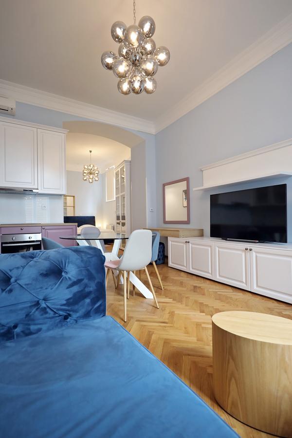 Central Apartments ซาเกร็บ ภายนอก รูปภาพ