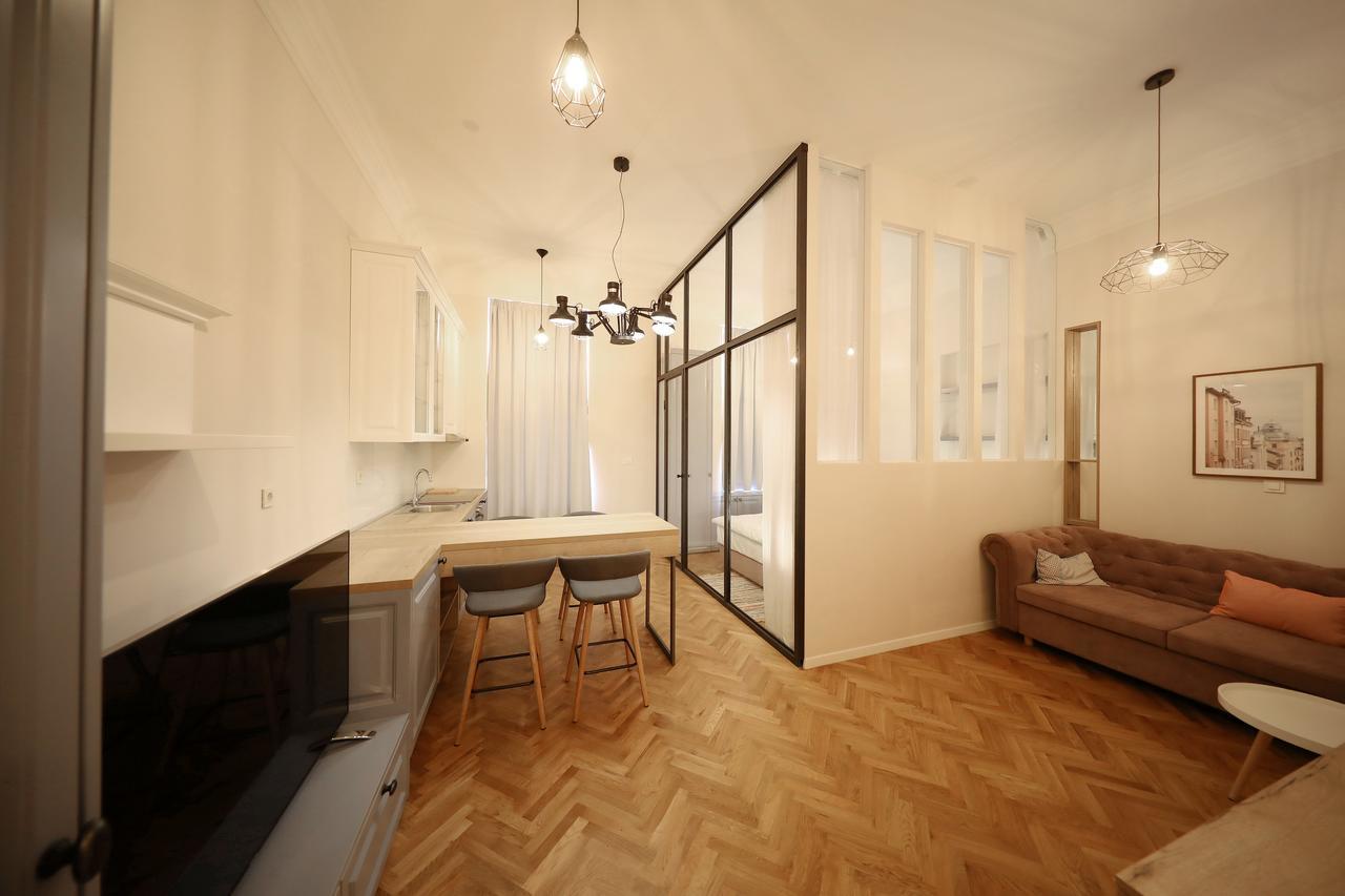 Central Apartments ซาเกร็บ ภายนอก รูปภาพ